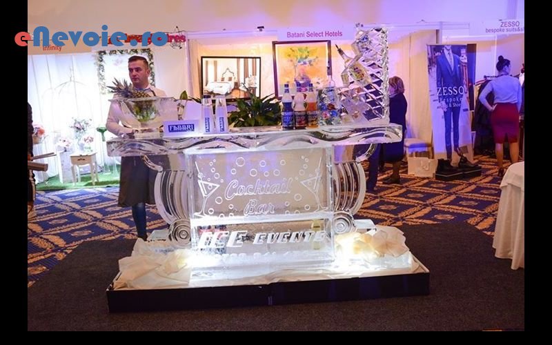 5divertisment-evenimente-petreceri-tematice-servicii-catering-fum-greu-gheata-carbonica-inchirieri-accesorii-evenimente-organizari-nunti-si-botez.png
