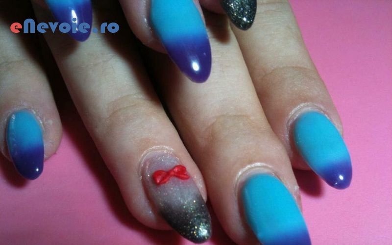 1manichiura-si-pedichiura-cosmetica-relaxare--alina-onolov-.png
