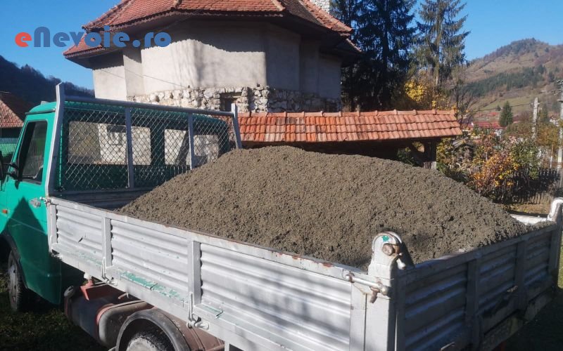 2servicii-mutari-transport-basculabil-transport-marfuri-transport-depozitare--andrei-mizgac.png