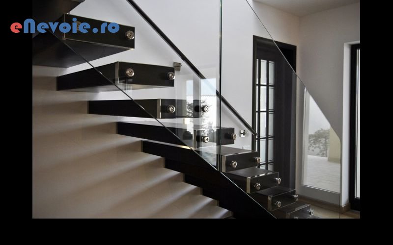 1balustrade-si-scari-porti-si-garduri-terase-gradina-amenajare-si-intretinere-spatii-verzi-deblocare-usi-design-interior-amenajari--andreiiordan1w.png