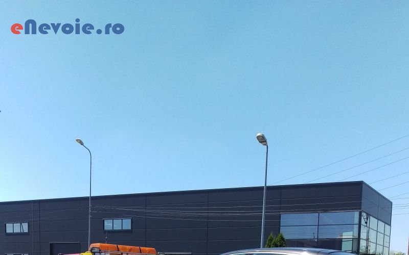 tractari-moto-asistenta-rutiera-polish-faruri-polish-vopsitorie-tinichigerie-tractari-auto-asistenta-rutiera-auto-moto--copilu82-0315-071.png
