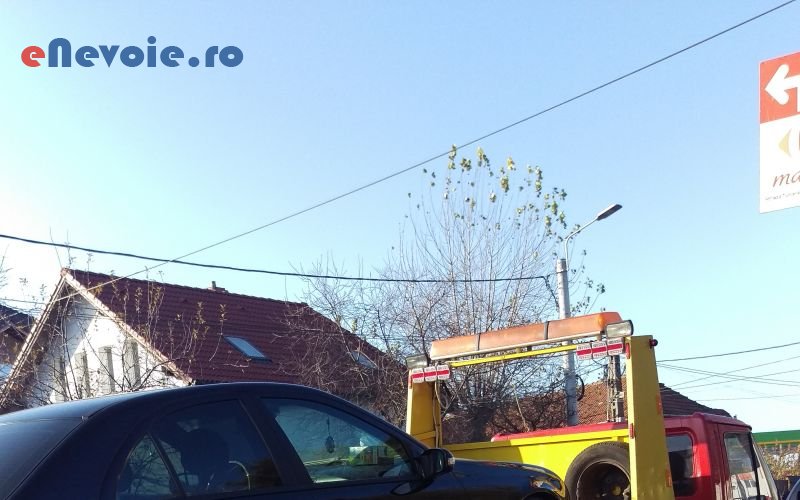 tractari-moto-asistenta-rutiera-polish-faruri-polish-vopsitorie-tinichigerie-tractari-auto-asistenta-rutiera-auto-moto--copilu82-0315-072.png