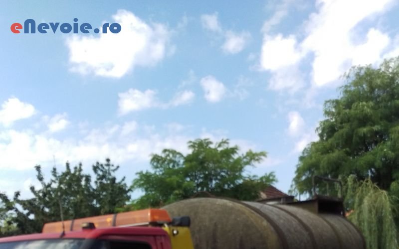 tractari-moto-asistenta-rutiera-polish-faruri-polish-vopsitorie-tinichigerie-tractari-auto-asistenta-rutiera-auto-moto--copilu82-0315-076.png