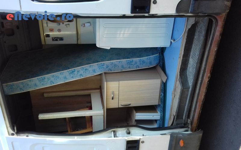 5servicii-mutari-transport-marfuri-transport-depozitare--cristi-bitere.png