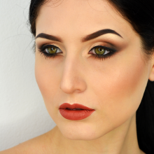 Avatar profil-utilizator/darina-david-3000-83/darina-david-make-up-cosmetica-relaxare--20170401221811.png