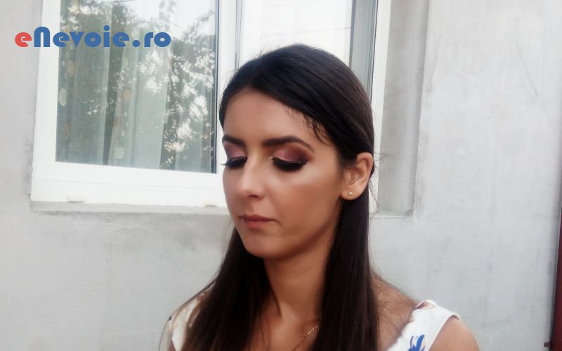 3make-up-cosmetica-relaxare--emilia-martis.png