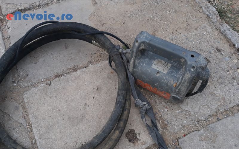 2nisip-sort-balastru-inchirieri-accesorii-constructii-inchirieri-utilaje-constructii-reconditionari-suprafete-din-beton-demolari-co-florin-daniel.png
