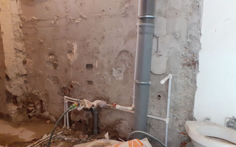 6montare-panouri-solare-vidanjare-desfundare-canalizari-reparatii-centrale-termice-reparatii-termice-reparatii-electrice-reparatii--instalatori-g.png
