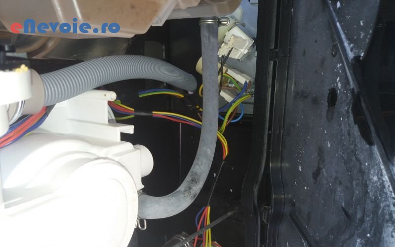 4reparatii-masini-de-spalat-reparatii-electronice-electrocasnice-ceasuri--ionut-mirica-.png
