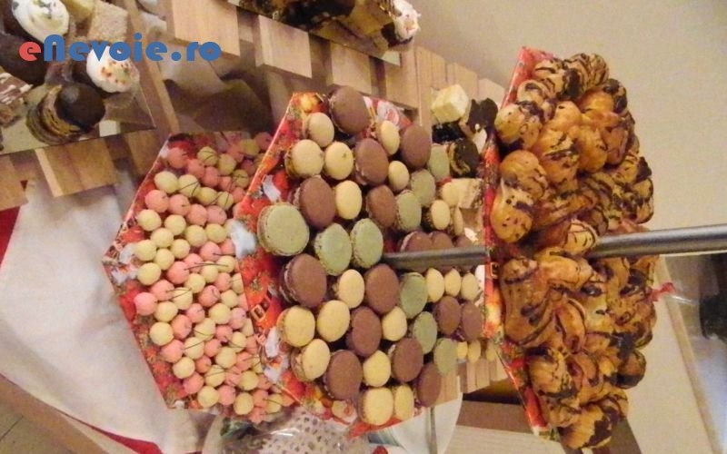 6servicii-catering-organizari-nunti-si-botezuri-organizari-evenimente--lorica-botta-.png