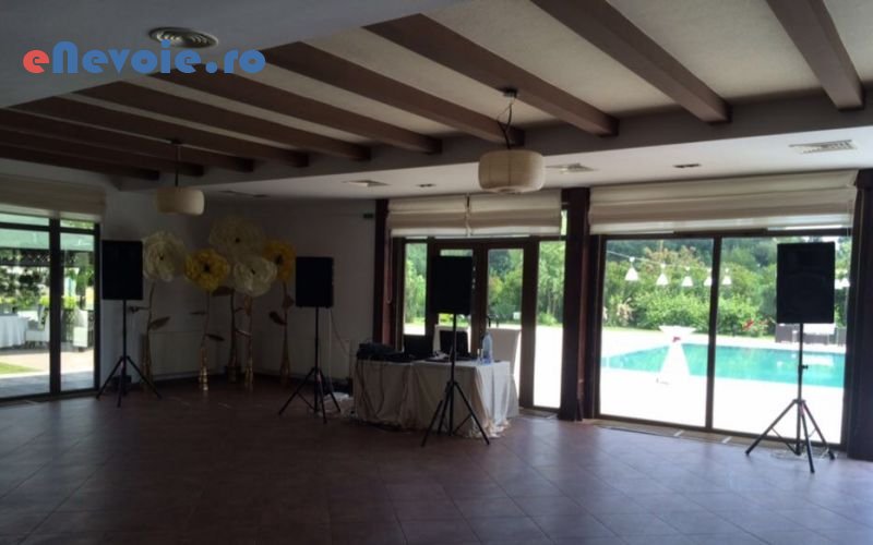 dj-organizari-evenimente--mihaigarden-7502-5c1.png