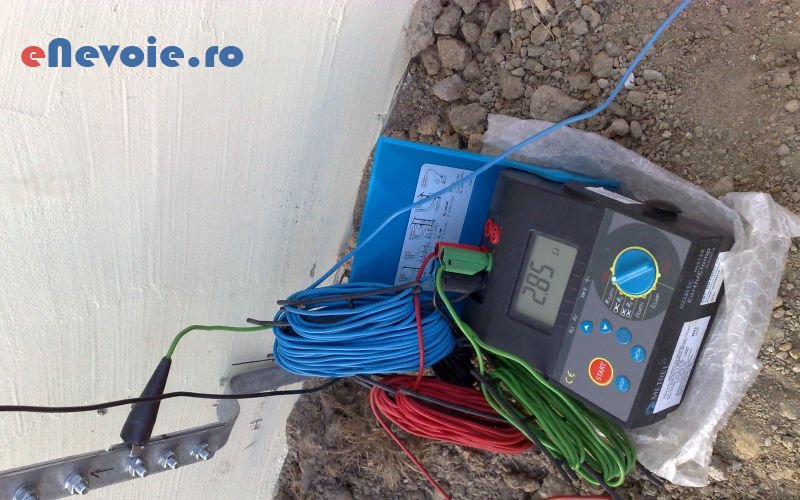 6reparatii-electrice-instalatii-electrice-sanitare-electrice-termice-gaze--mircea-finteu.png