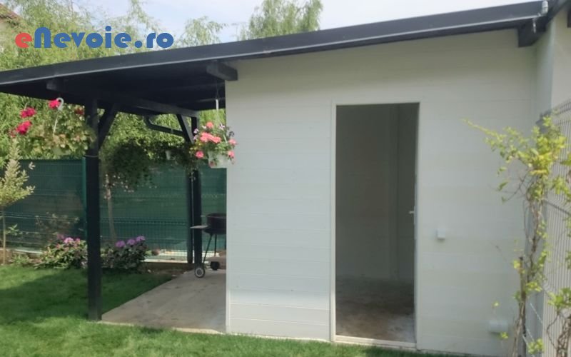 5balustrade-si-scari-porti-si-garduri-montare-pavaj-terase-gradina-amenajare-si-intretinere-spatii-verzi-deblocare-usi-dezinsectie--office-8172-dt.png