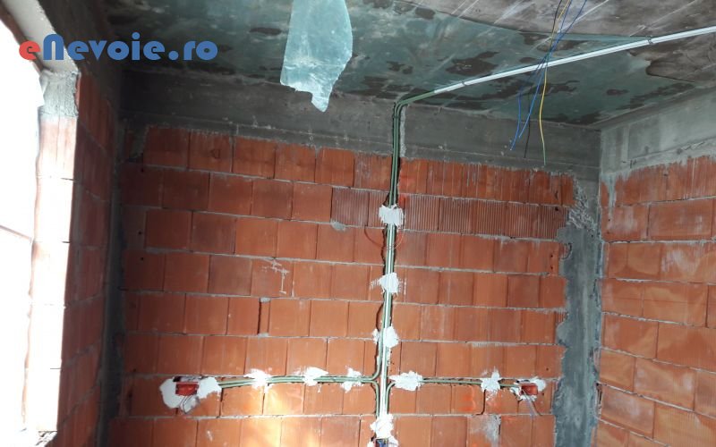 4instalatii-electrice-sanitare-electrice-termice-gaze--pfa-tanczel-i.png