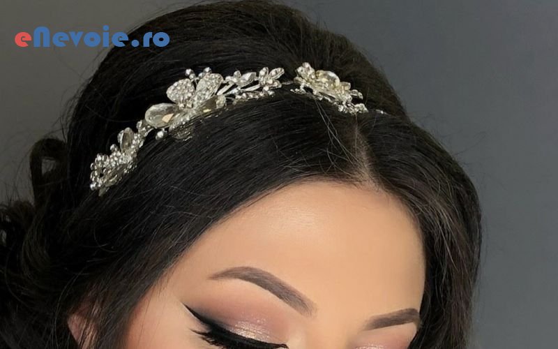 2extensii-par-gene-false-hair-stylist-frizerie-coafor-make-up-manichiura-si-pedichiura-relaxare-si-masaj-cosmetica-si-ingrijire-cor-roxana-ene-69.png