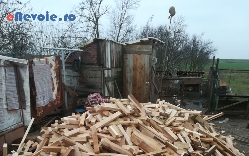 1transport-basculabil-transport-marfuri-transport-depozitare--sandu-catrine.png