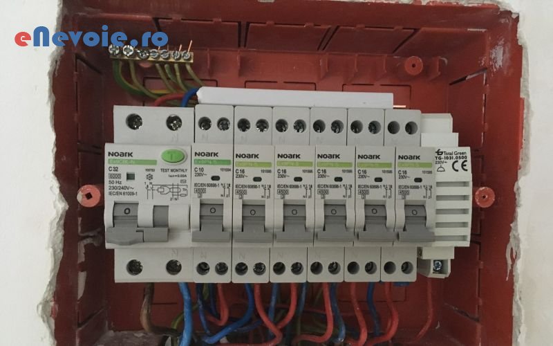 2sisteme-de-supraveghere-sisteme-de-securitate-reparatii-electrice-instalatii-electrice-sanitare-electrice-termice-gaze--sc-bst-electru.png