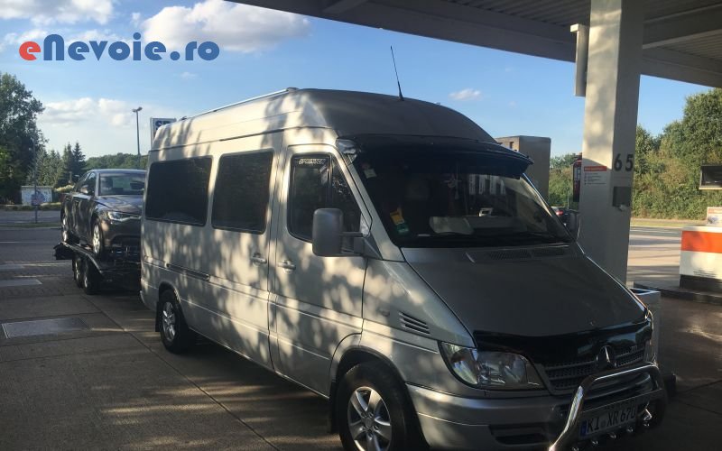 3inchirieri-remorci-inchirieri-auto-inchirieri-masini-de-transport-transport-persoane-transport-marfuri-transport-depozitare--sc-cez-reisen.png