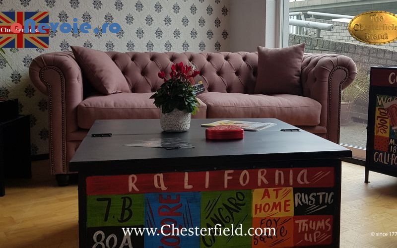 4mobila-la-comanda-mobilier-si-tamplarie--sc-chesterfieu.png
