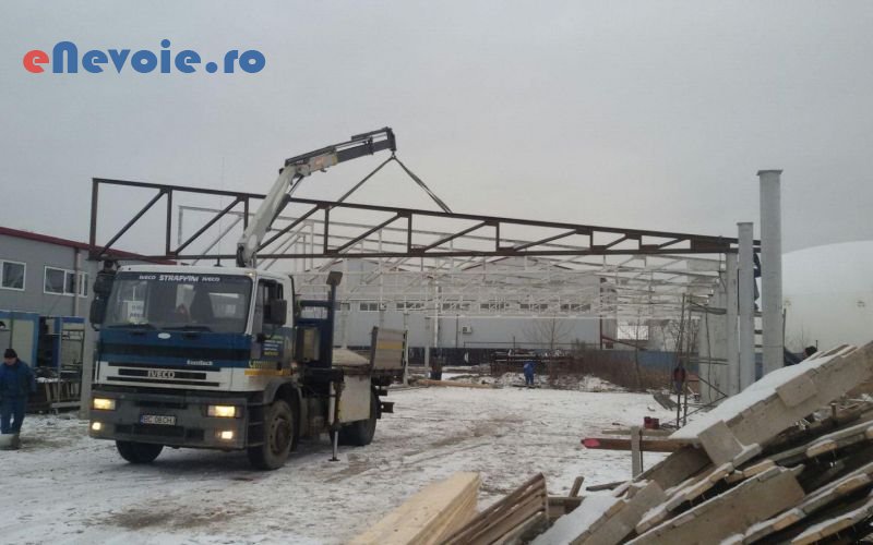 3nisip-sort-balastru-inchirieri-accesorii-constructii-inchirieri-utilaje-constructii-reconditionari-suprafete-din-beton-hale-metali-sc-damy-distrx.png
