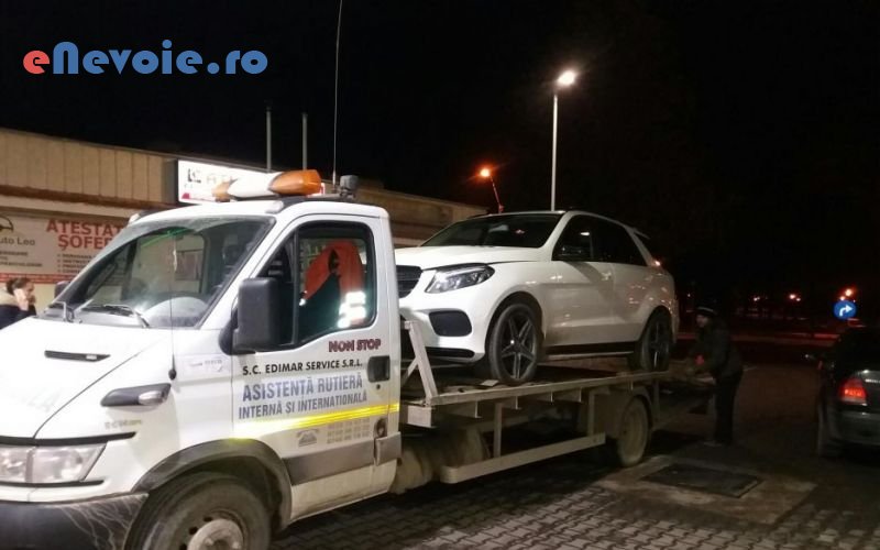 4vulcanizare-moto-vulcanizare-auto-tractari-moto-asistenta-rutiera-electrica-auto-mecanica-auto-service-auto-tractari-auto-asistenta-rutiera-auto.png