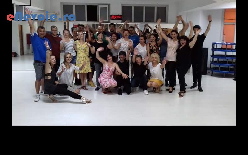 5cursuri-de-dans-salsa-si-bachata-sport-hobby-timp-liber--sc-el-cubano-c.png