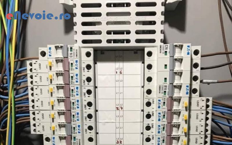 4instalatii-electrice-sanitare-electrice-termice-gaze--sc-electro-sy.png