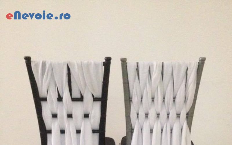 4servicii-catering-inchirieri-accesorii-evenimente-organizari-nunti-si-botezuri-organizari-evenimente-organizari-evenimente--sc-petrisor-eve.png