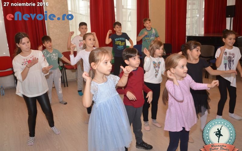 5cursuri-balet-educatie-formare-profesionala--sc-ruxandra-b.png