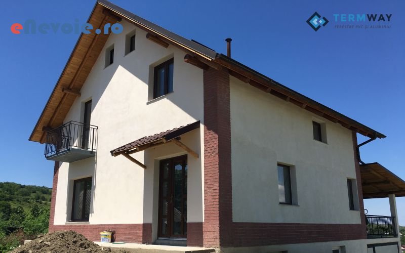 1usi-garaj-plasa-de-insecte-jaluzele-rulouri-exterioare-ferestre-usi-reparatii-tamplarie-tamplarie-aluminiu-tamplarie-pvc-mobilier-si-tamplarie--.png