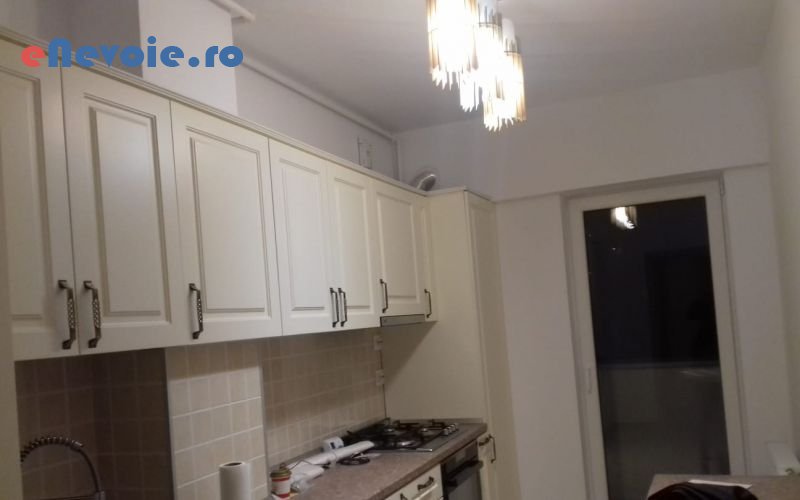 2montare-mobila-mobila-la-comanda-mobilier-si-tamplarie--sc-wood-visioc.png