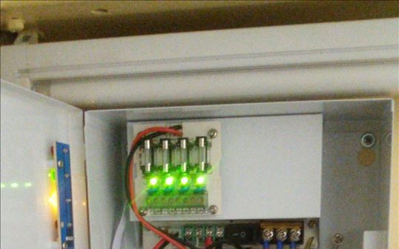 5sisteme-de-supraveghere-sisteme-de-securitate-reparatii-termice-reparatii-electrice-reparatii-sanitare-instalatii-termice-instalat-talpiga-flori.png