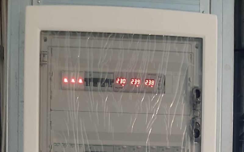 6sisteme-de-supraveghere-sisteme-de-securitate-reparatii-termice-reparatii-electrice-reparatii-sanitare-instalatii-termice-instalat-talpiga-flori.png