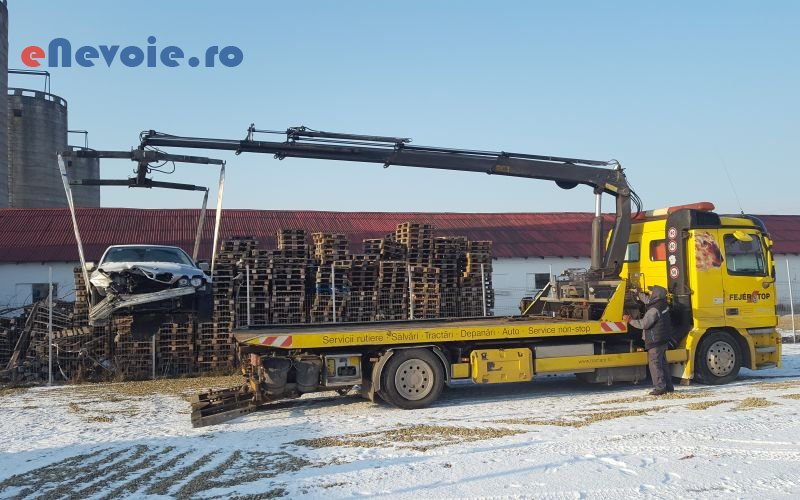 5vulcanizare-moto-vulcanizare-auto-tractari-moto-asistenta-rutiera-mecanica-moto-service-moto-incarcare-freon-mecanica-auto-service-tamas-balog-4.png