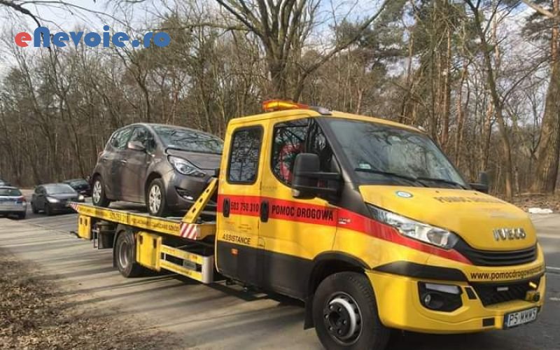 1tractari-moto-asistenta-rutiera-tractari-auto-asistenta-rutiera-auto-moto--tractari-sos-.png