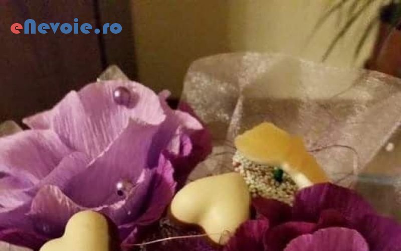 1prajituri-homemade-aranjamente-si-decoratiuni-bijuterii-handmade-accesorii-handmade-homemade-handmade--yuliana-badul.png